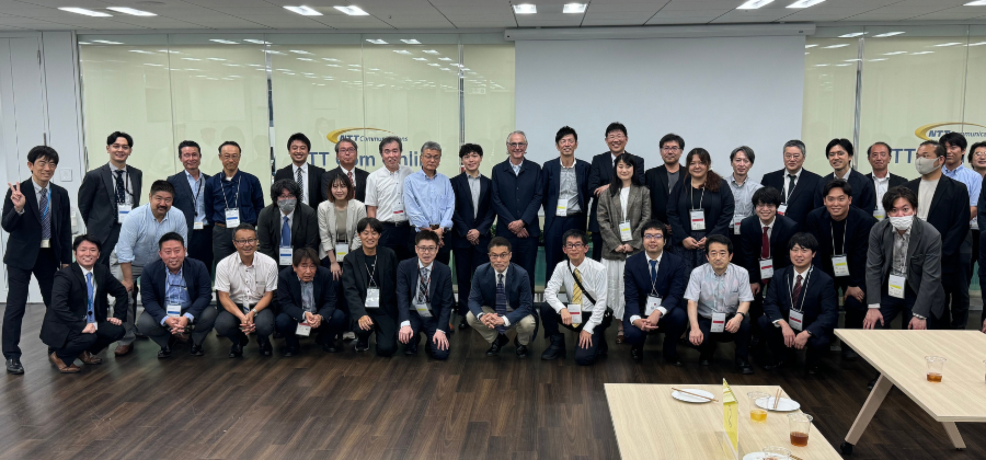 Large Japanese user group at Spotfire event